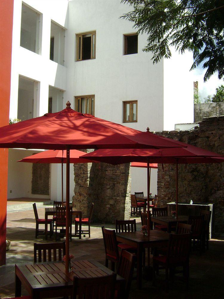 Hotel Boutique Casareyna Puebla Kültér fotó Patio of the restaurant